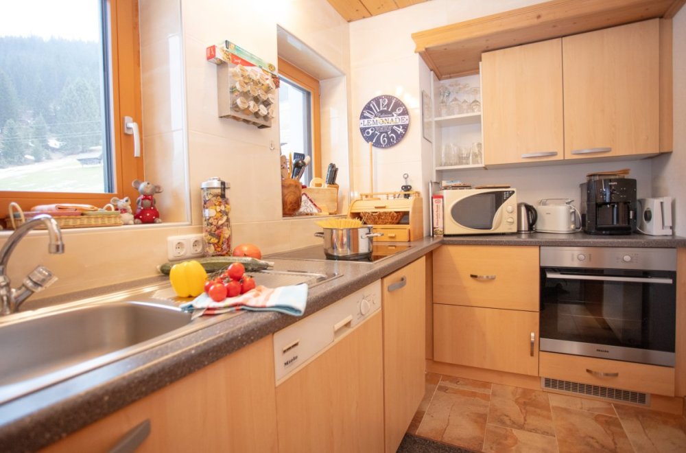 alpenperle-berwang-ferienwohnung-kueche.jpg alpenperle-berwang-ferienwohnung-kueche.jpg