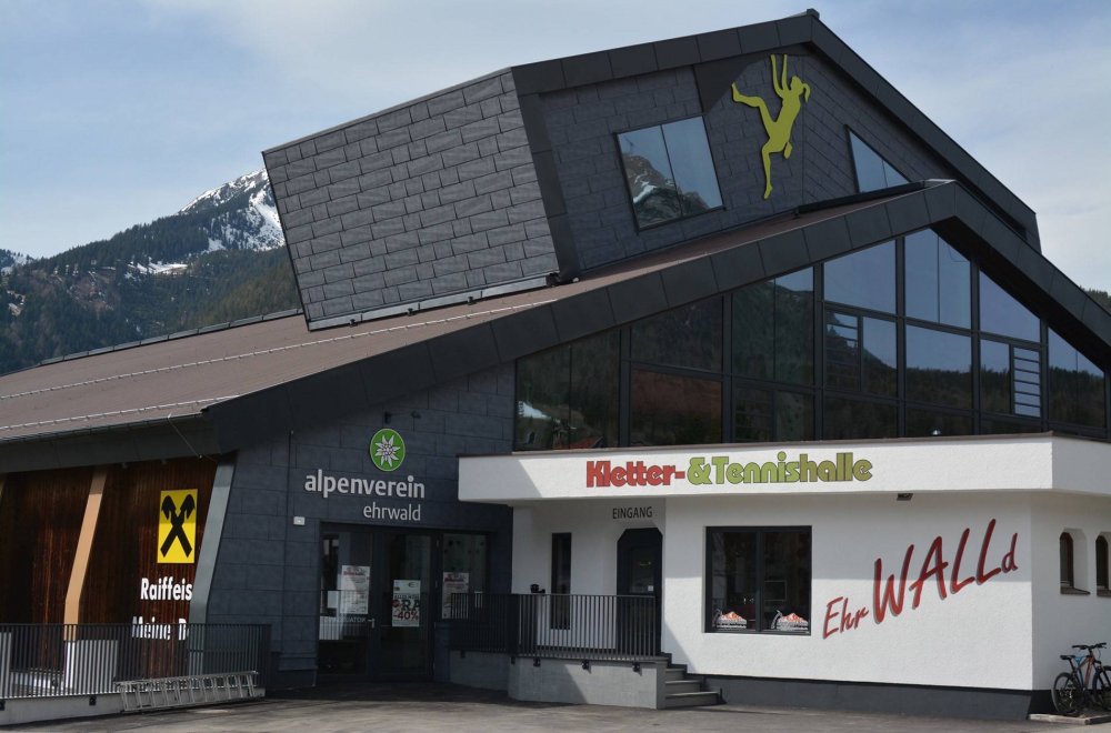 Tennis- und Kletterhalle Ehrwald