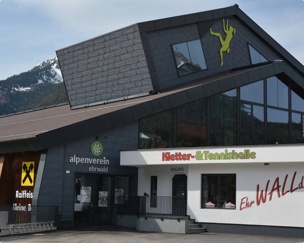 Tennis- und Kletterhalle Ehrwald